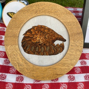 Pangolín, oso hormiguero, mamífero, especie en peligro de extinción, patrón de punto de cruz animal - Descarga instantánea PDF