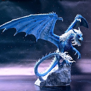 Figurine of the dragon Avizandum under the order. Large handmade dragon sculpture.