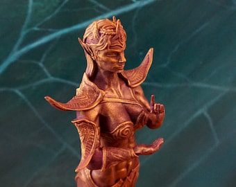 Figurine of the statue of Almalexia from the city of Vivec. Ready to ship. Nice gift for a fan Morrowind.