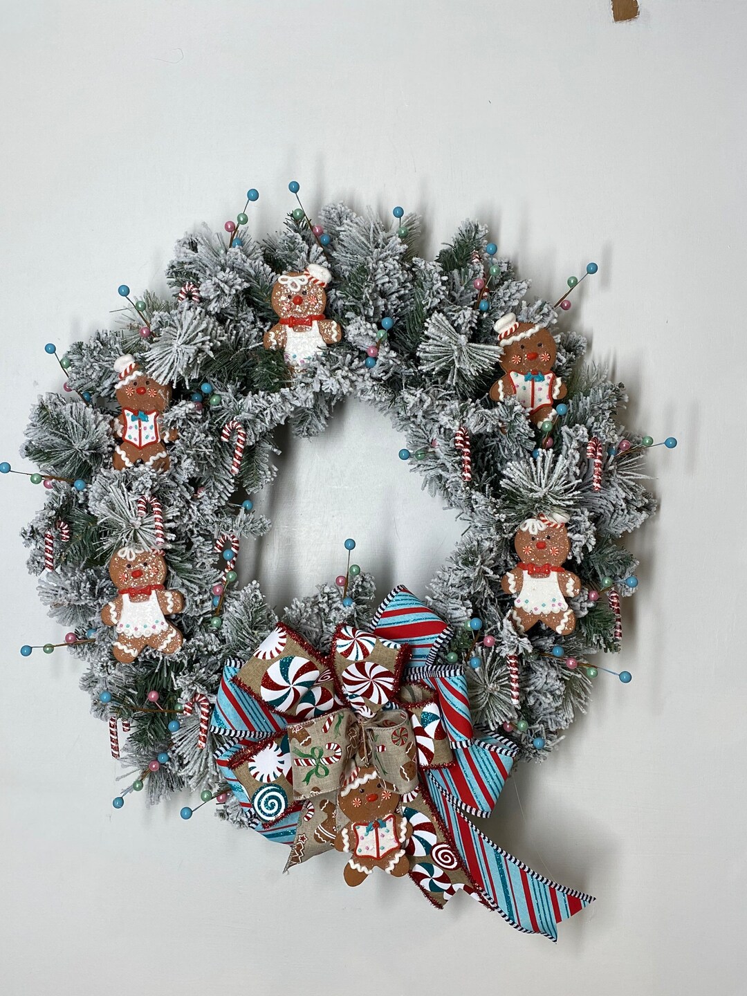 Flocked Gingerbread Wreath , Christmas Wreath , Winter Wreath - Etsy