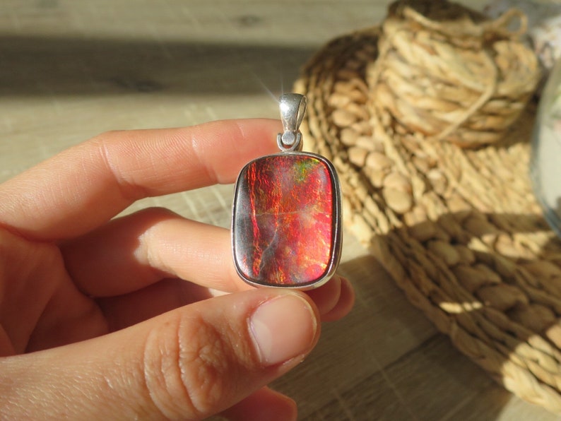 Grade Rare Ammolite Sterling Silver Pendant Necklace AAA