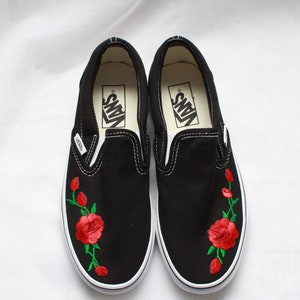 vans red roses slip on