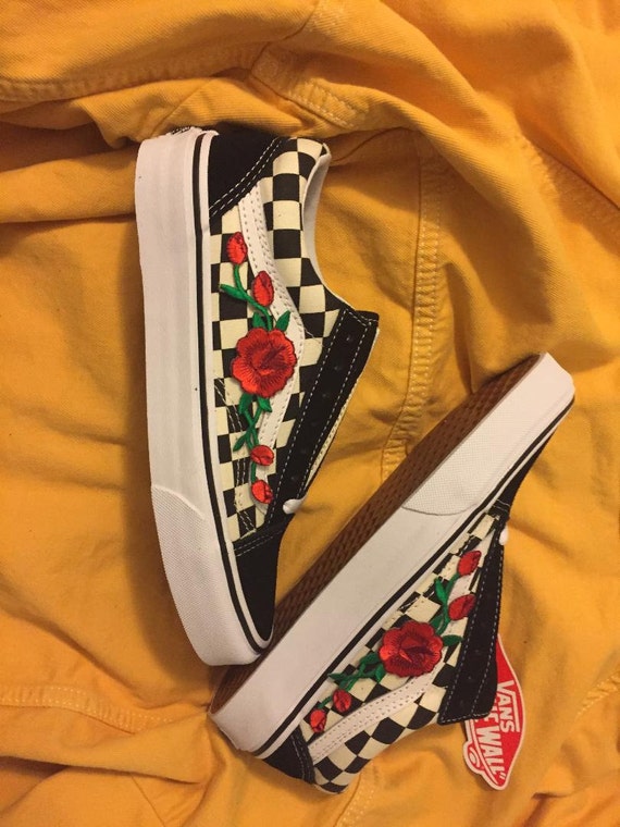 rose vans checkered