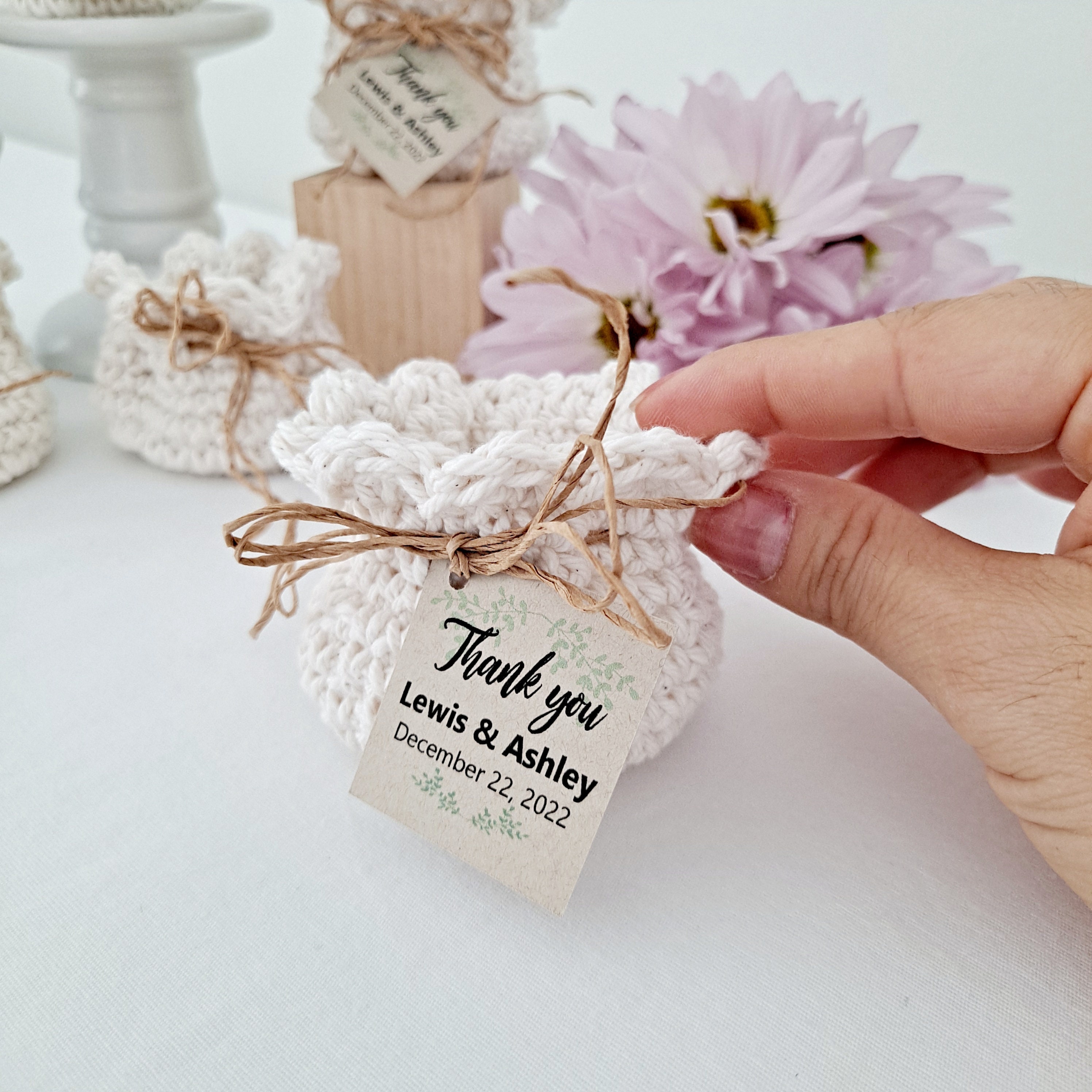 22 Unique Wedding Favors for Guests in 2022