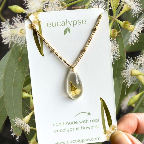 Eucalyptus flower necklace on satellite chain, real pressed Australian native flowers preserved in resin jewellery, dainty handmade pendant