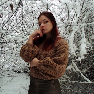 パフィー クロシェ セーター パターン / オーバーサイズ 快適セーター / パフィー クロップド セーター / パフィー スリーブ / かわいいレディース セーター / PDF ファイルの即時ダウンロード