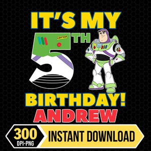 Peut inclure: Conception graphique numérique pour une fête d'anniversaire. Le design présente le texte "IT'S MY 5TH BIRTHDAY! ANDREW" en jaune et rouge, avec une image de dessin animé de Buzz l'Éclair. Le fond est noir avec un motif en nid d'abeille.