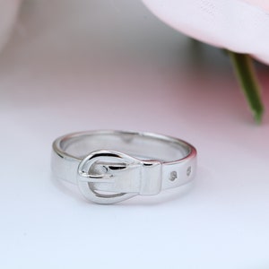 belt buckle ring
