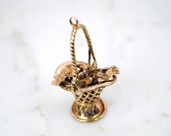 Vintage 9ct flower basket charm