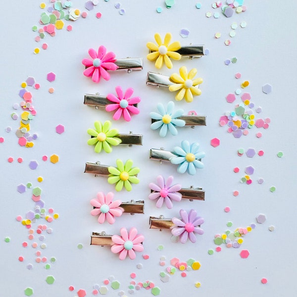 Daisy Hair Clips for Girls|Spring Hair Clips| Mini Daisy Hair Clips for Girls| Resin Hair Clip| Pigtail Hair Clip Set