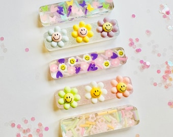 Good Vibes Hair Clips for Girls|Smiley Face Hair Clips| Resin Hair Clip| Glitter Hair Clip| Daisy Hair Clips