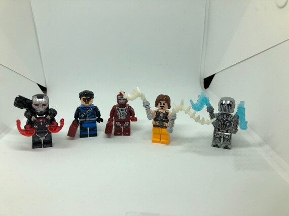 Iron Man Minifigures War Machine Tony Movie Version New Suit Tony Stark Iron Man 2 Suitcase Suit 5pc Set