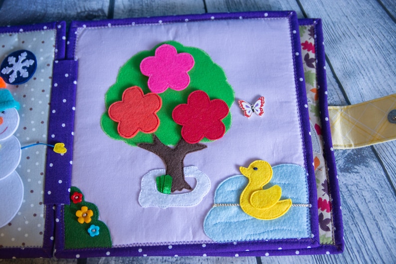 Seasons learning Educational felt book Soft book for children Quiet book Busy book 4 Seasons