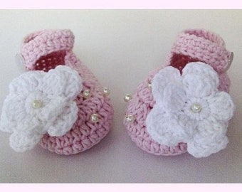 Baby Shoes, Baby Booties, Crochet Baby Shoes, Baby Shower Gift, Christening Baby Shoes, Newborn Baby Shoes, Baby Girl Shoes, Baby Gift, Baby