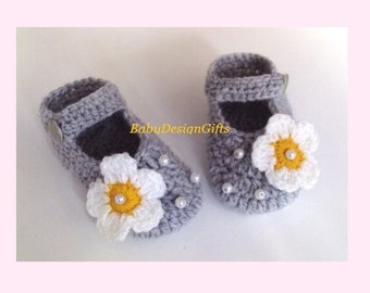 Baby Girl Shoes, Baby Booties, Baby Gift, Crochet Baby Shoes, Baby Shower Gift, Coming Home Shoes, Newborn Shoes, Baby Girl Gift, Baby Shoes