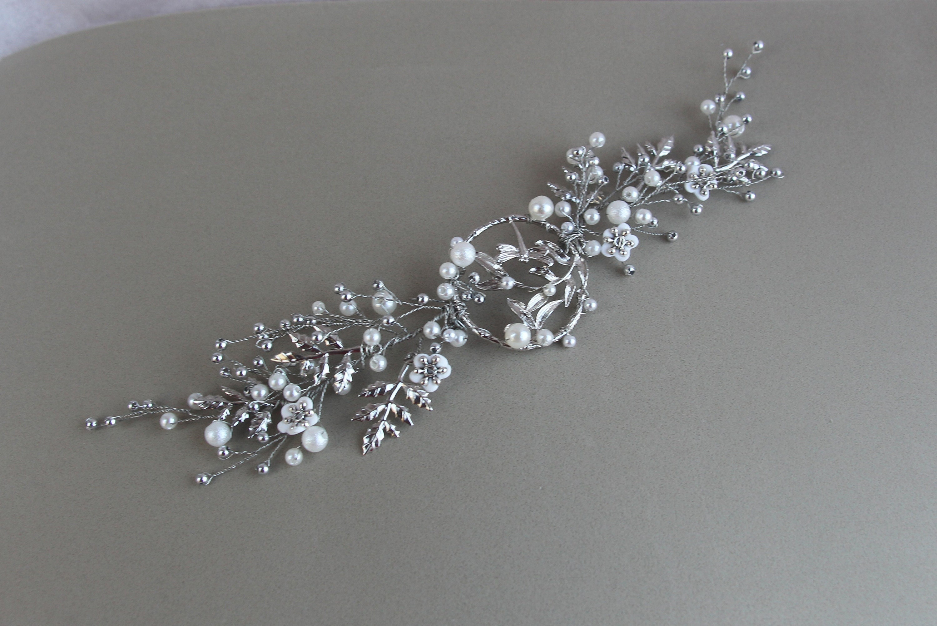 White & silver floral bridal hairpiece, never worn White Flowers Wedding Hair Comb. White Bridal Hair Comb  main image 2