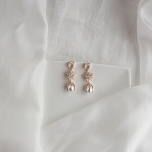 Bridal Statement Earrings Wedding Earrings Crystal Earrings Pearl Earrings Dangle Earrings Gift for Bride Bride Earrings image 3