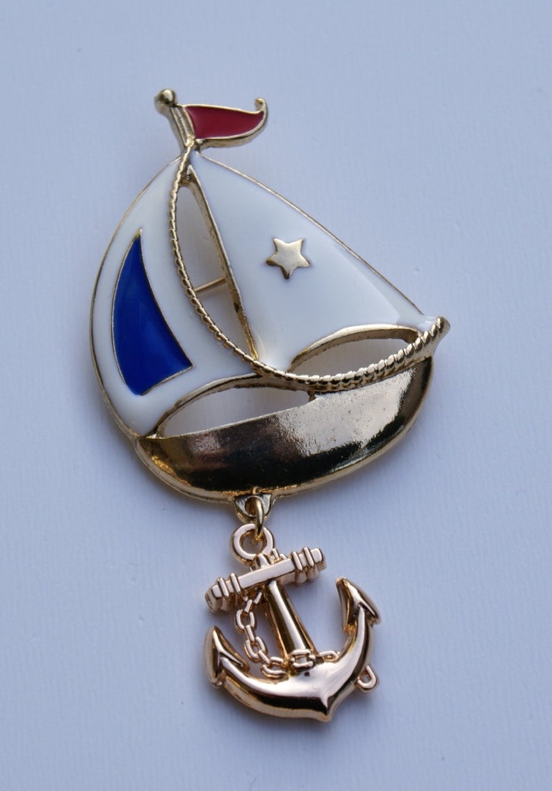 Enamel Brooch,Kawaii brooch,Lovely gift Vintage Sailboat Brooch Red gold brooch Beautiful Enamel Sailboat brooch Boat brooch