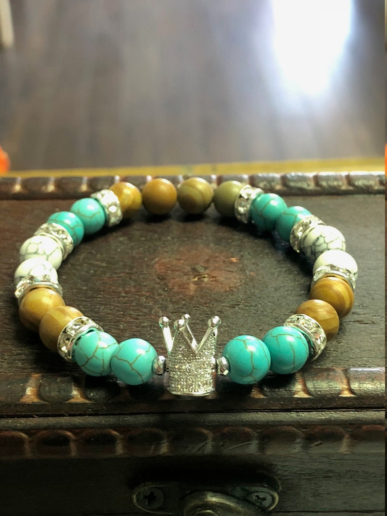 Womens Howlite Turuoise /& Wood grain jasper healing bracelet