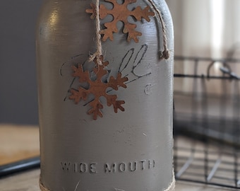 Distressed Mason Jar- Gray w/ Snowflakes