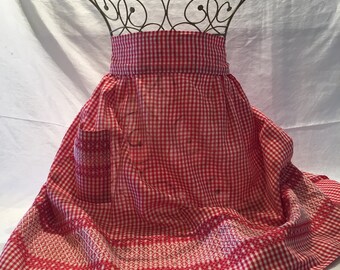 Women/'s Raspberries Half Apron in Green and Dark Pink Cotton