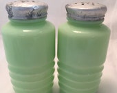 Jadite Salt and Pepper Shakers, 4.5 quot tall, McKee Jeanette, Beehive Shape, No Lettering