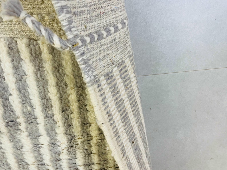 Green Moroccan Rug, Living Room Rug, 8x10 FT, Custom Rug, Tufted Rug