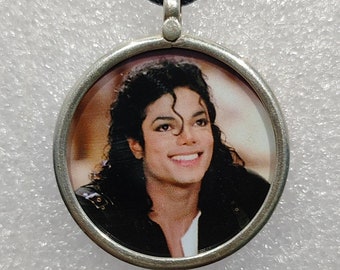 Handmade 92.5 Sterling Silver Glass Framed The Grate American Singer, Songwriter,Dancer Michael Jackson Photo Print Silver Pendant Necklaces