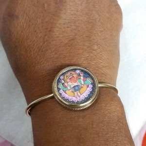 Handmade Yellow Brass Hindu Deity Religious Lord Blessing Ganesha Flexible Adjustable And Very Comfortable Glass Framed Photo Print Bracelet