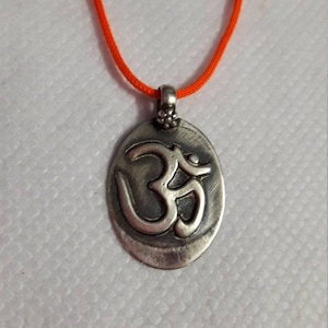Handmade Solid 92.5 Sterling Silver Hammered Hindu Deity Yoga OM Pendant. With Colour String