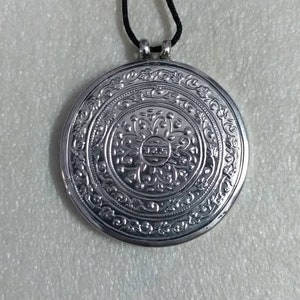Ganesha-hängehalsband i sterlingsilver: Hinduiskt religiöst fototryck bild 5