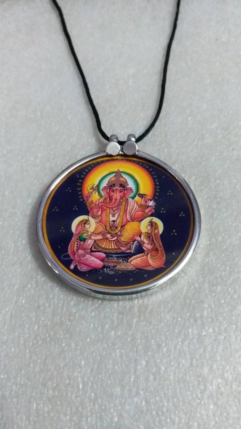 Ganesha-hängehalsband i sterlingsilver: Hinduiskt religiöst fototryck bild 9