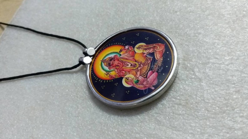 Ganesha-hängehalsband i sterlingsilver: Hinduiskt religiöst fototryck bild 7
