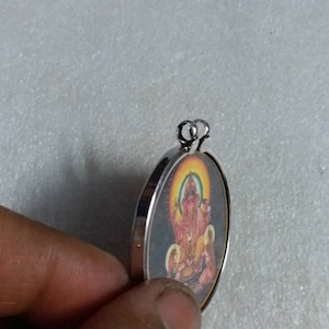 Ganesha-hängehalsband i sterlingsilver: Hinduiskt religiöst fototryck bild 3
