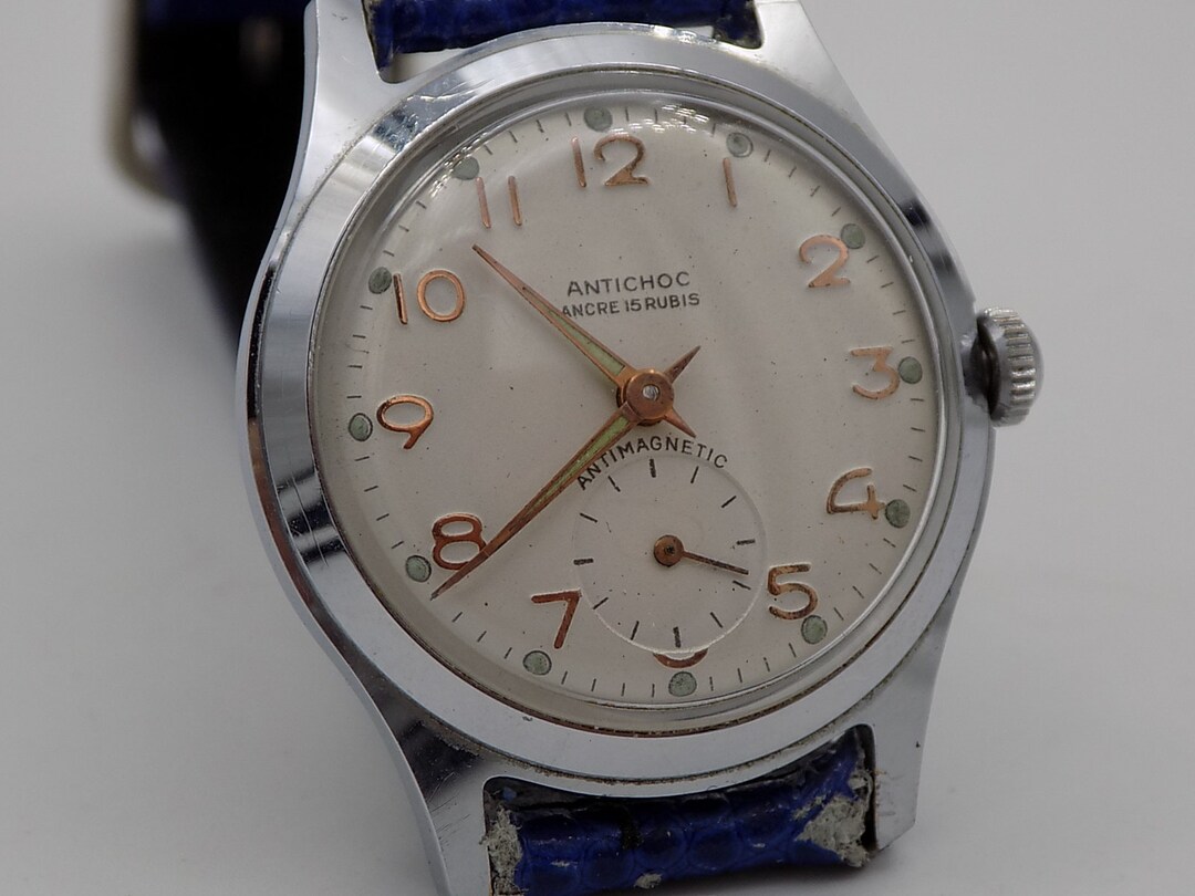 Montre aurore antichoc sale