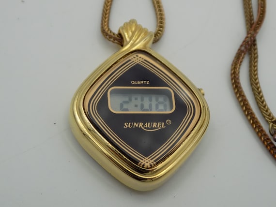SUNRAUREL ,Vintage a Quartz, Jolie Collier, Montre Pendentif, Montre en Forme Ovale ,Plaqué Or, Montre Années 70,Idée Cadeau