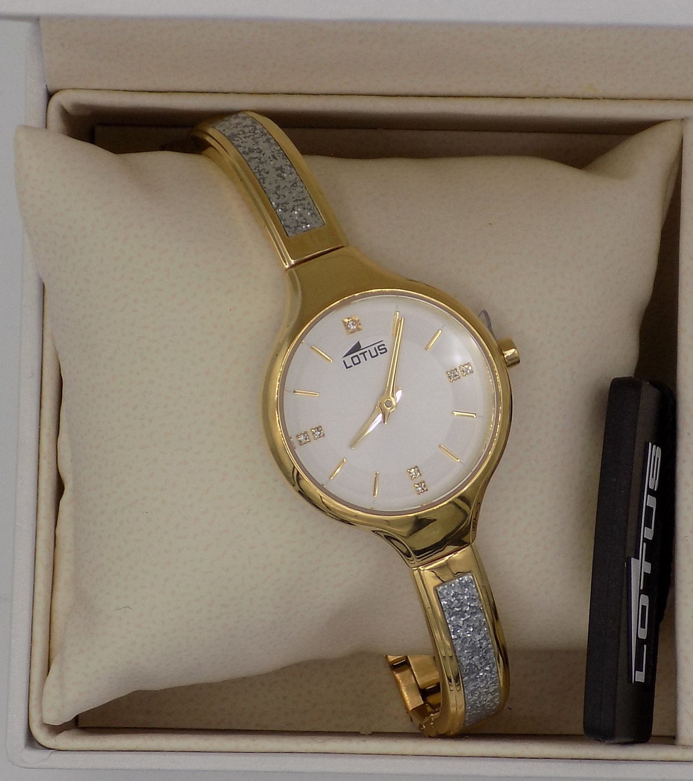 Compra Ahora: Reloj Lotus 18729/1 IP Dorado con Doble Correa para Mujer