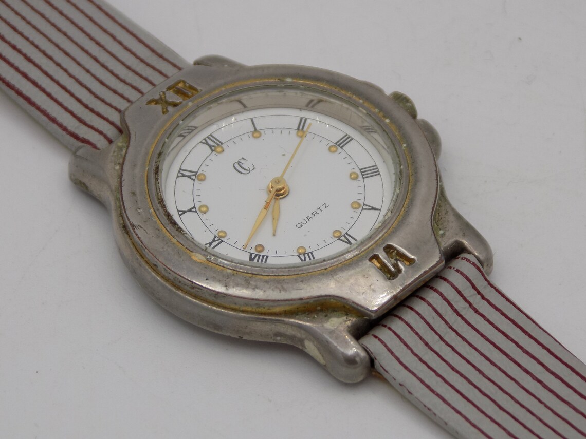 Watch CC Vintage Watch Round Quartz Watch 1970s Steel Etsy