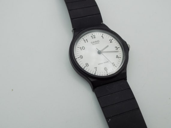 Orologio casio rotondo clearance