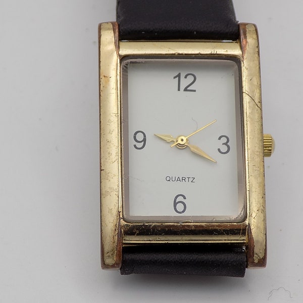 Montre a Quartz,Montre Femme,Montre Rectangulaire,Plaqué Or,Années 80,Cardan Blanc,Bracelet Cuir