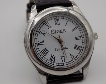 Vintage EIGER Typ G694 Watch/Round Watch/Unisex Quartz Watch/Art Deco/70s Watch/Roman Numeral/Gift Idea/Collection.