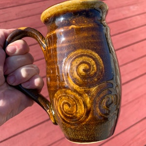 Triple Spiral Mug image 9