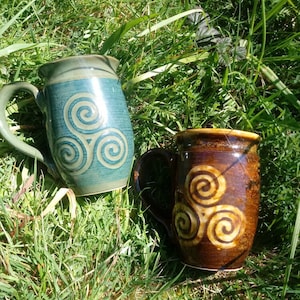 Triple Spiral Mug image 3