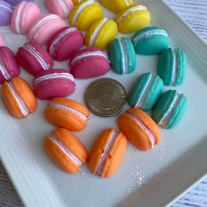 Faux Food, Realistische Makronenstücke, Keile, Cabochons, Puppenhaus, Künstliche Makronen, Fake Kekse, Dessert