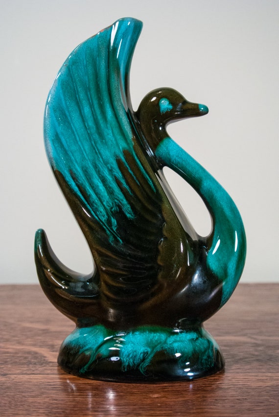 Blue Mountain Pottery Swan Vase Vintage Vintage Ceramics Etsy