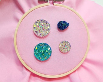 Magnetic Needle Minder for Hand Embroidery Needle Nanny Needle Magnet Faux Crystal Druzy Sparkly Needlepoint Supplies Sewing Notions