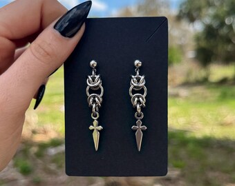 Kolczyki ze stali nierdzewnej w kształcie sztyletu