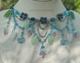 Naszyjnik z niebieskim wróżkowym lasem