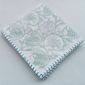 Edredom de algodão com estampa de blocos de mão: cobertor Dohar floral reversível