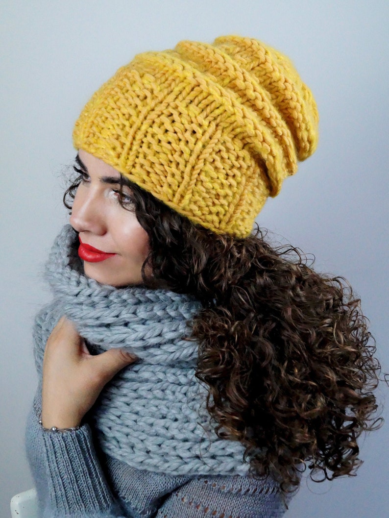 Yellow cap Knitting design INNA HEUER Berlin. Hand knitted beanie with fine merino wool and soft cashmere